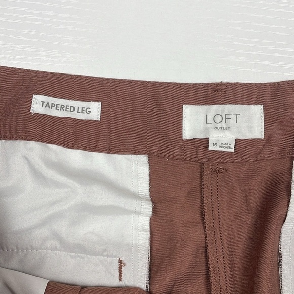 Ann Taylor LOFT High Rise Pleated Tapered Trouser Pant Minimalist Brown 16 - Picture 6 of 7